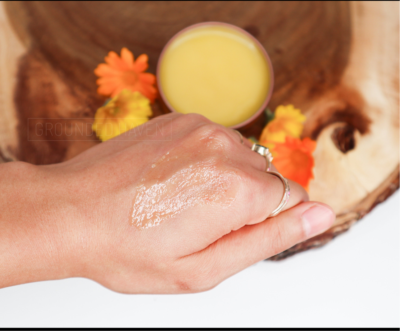 Caléndula & Lavender Salve ointment Treatment for skin.