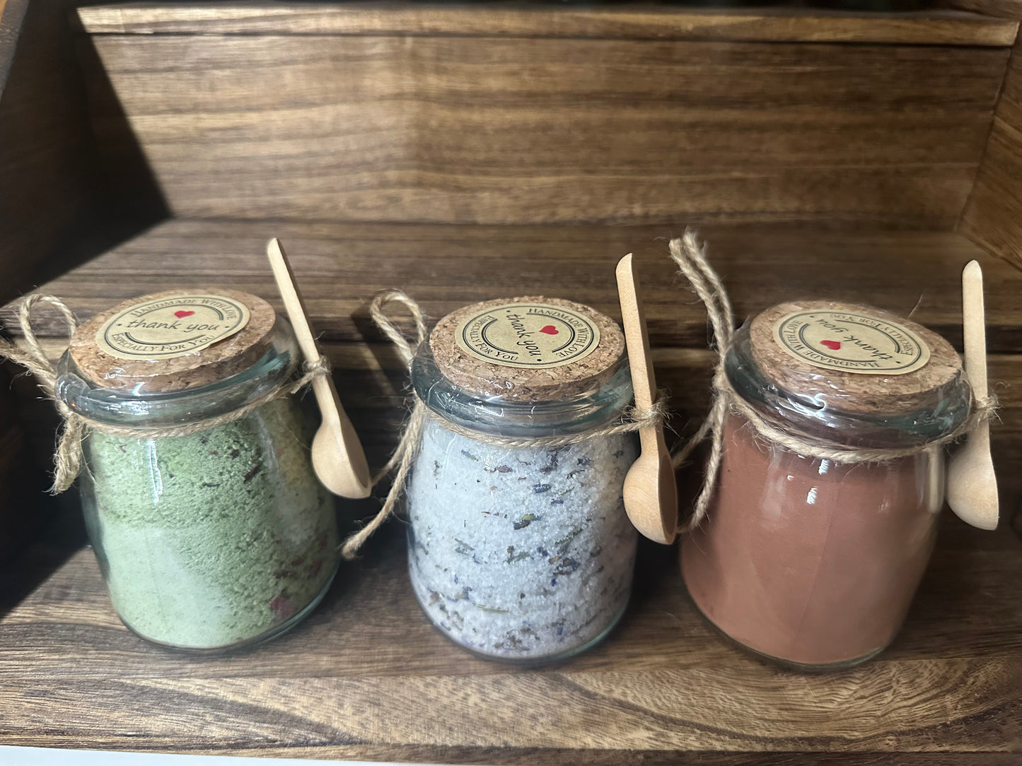 luxury Bath Salts | For Sensitive skin | Itching skin | Moisturizer | Soothing | Reducing Pores - Made with Essential Oils Himalayan Salt Dead Sea Salt and more Salts Natural & Cruelty-Free
