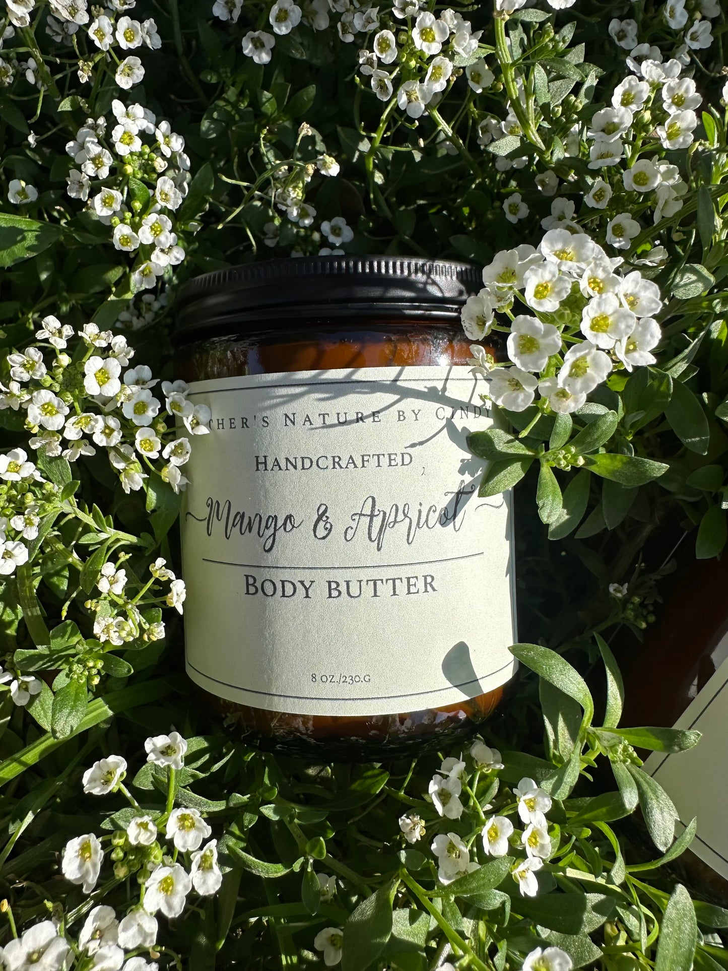 Mango Butter| For Sensitive skin | With Organic Ingredients Light UV Protection | Moisturizer & Cold Press Made | Hand Made Soothing | All Natural & Cruelty-Fre Glass Amber Jar