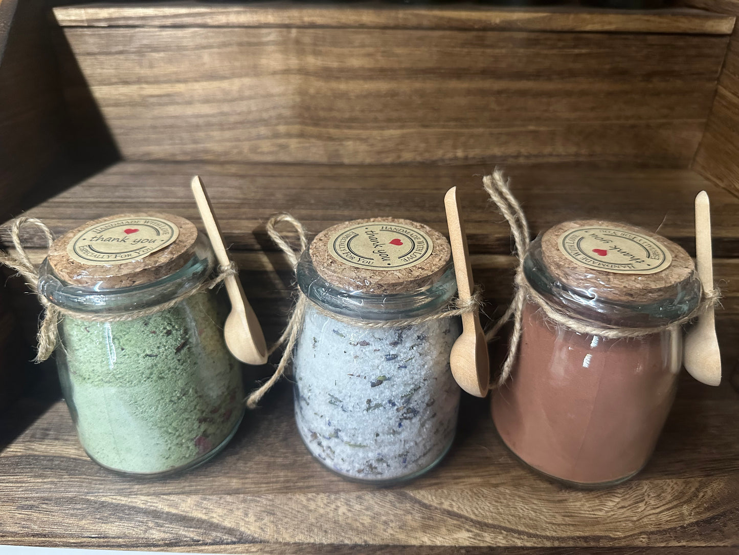 luxury Bath Salts | For Sensitive skin | Itching skin | Moisturizer | Soothing | Reducing Pores - Made with Essential Oils Himalayan Salt Dead Sea Salt and more Salts Natural & Cruelty-Free